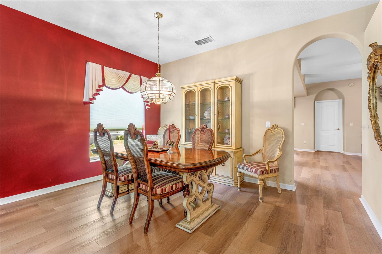 Image 9 of 71 For 2310 Grasmere Circle
