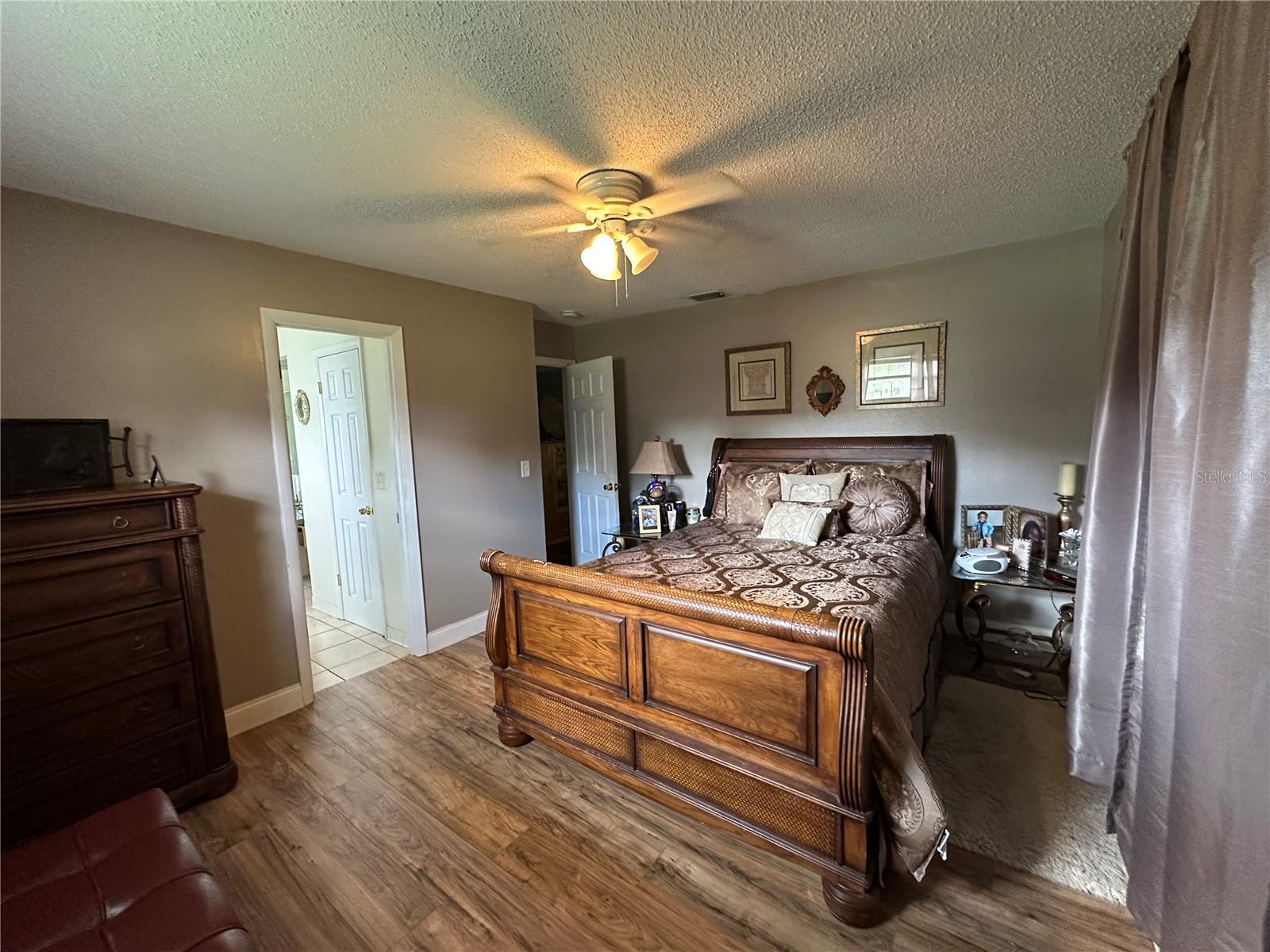 Image 8 of 19 For 6015 Denson Drive