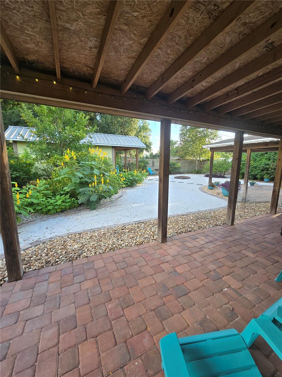 Image 62 of 74 For 2600 Crystal Lake Avenue