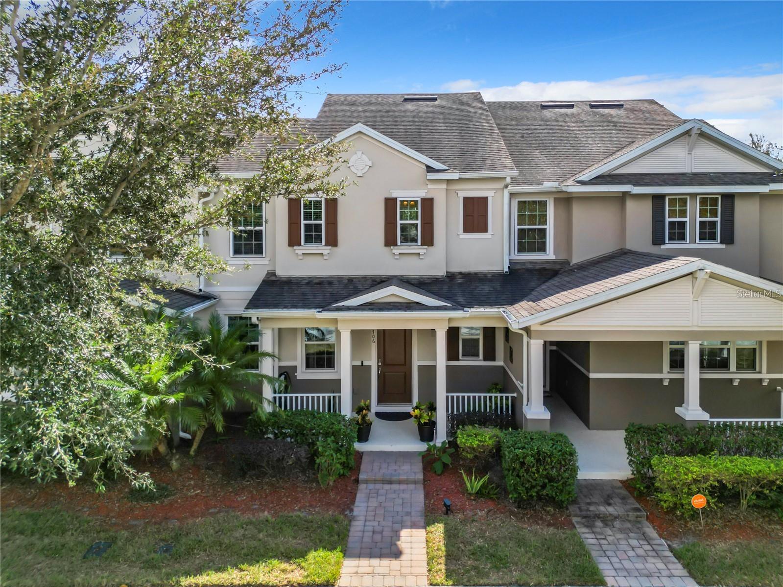Listing Details for 13706 Beckman Dr, WINDERMERE, FL 34786