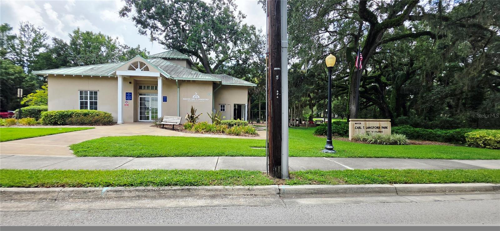 Image 26 of 26 For 21 Forest Avenue