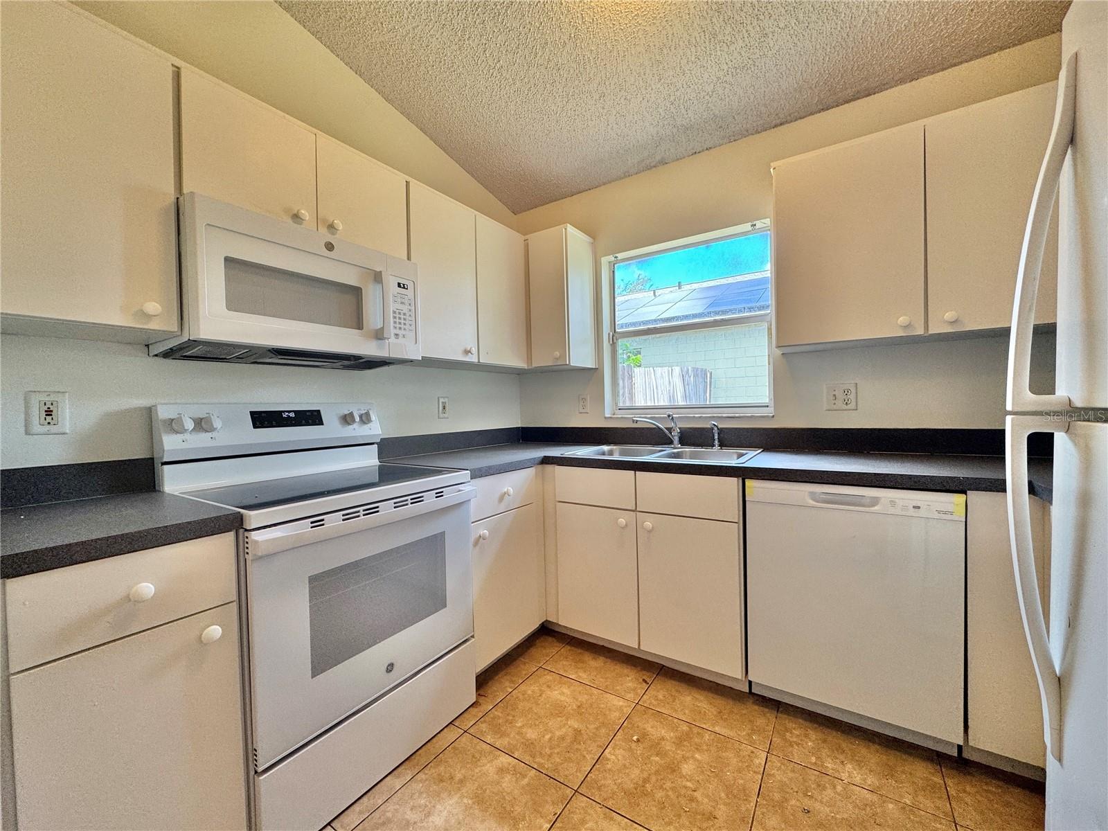 Image 17 of 45 For 1564 Palmstone Drive