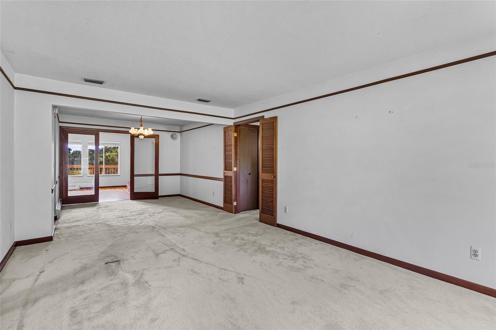 Image 12 of 63 For 1422 8th Avenue