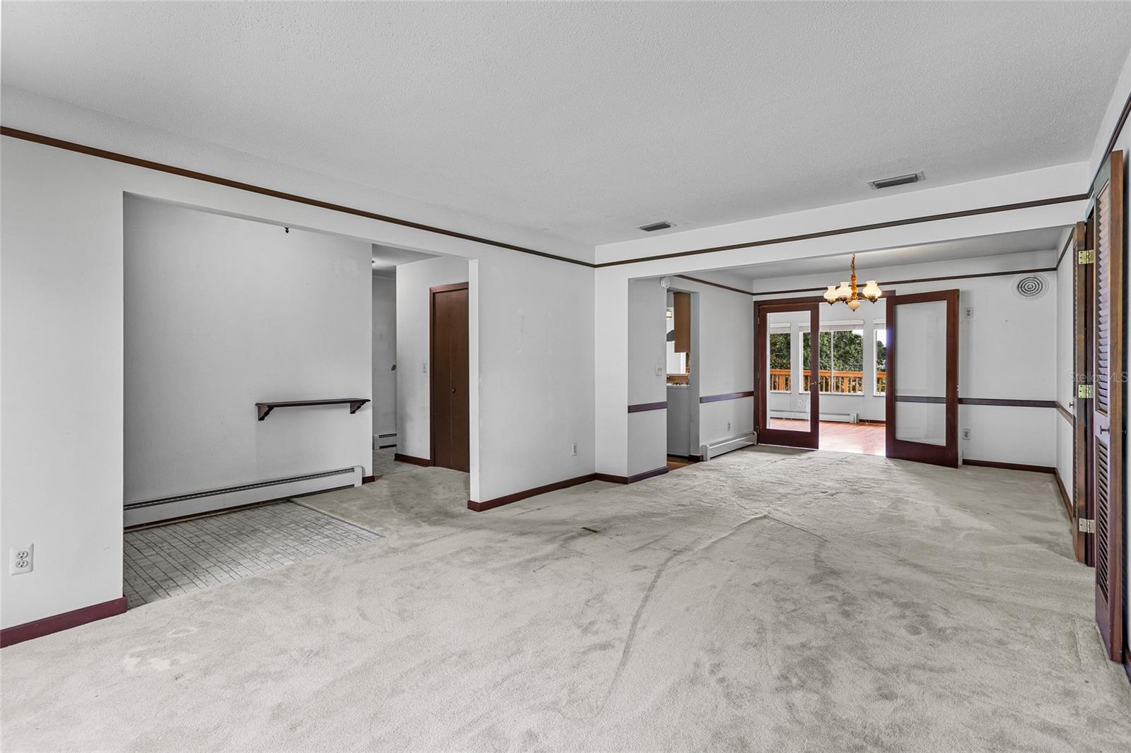 Image 13 of 63 For 1422 8th Avenue
