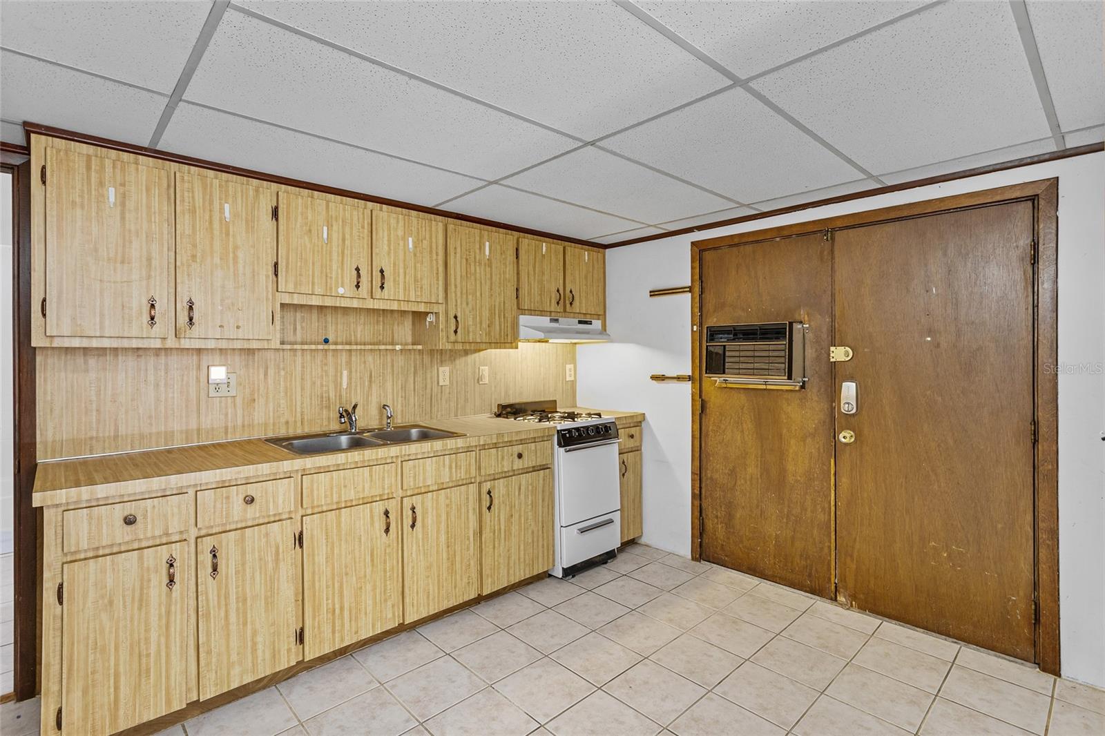 Image 36 of 63 For 1422 8th Avenue