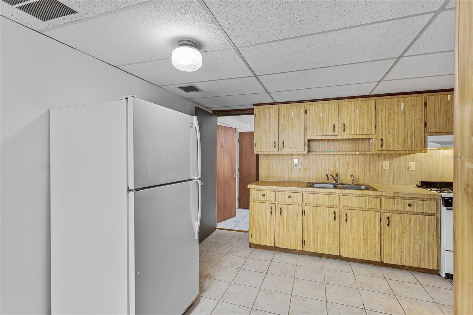 Image 37 of 63 For 1422 8th Avenue