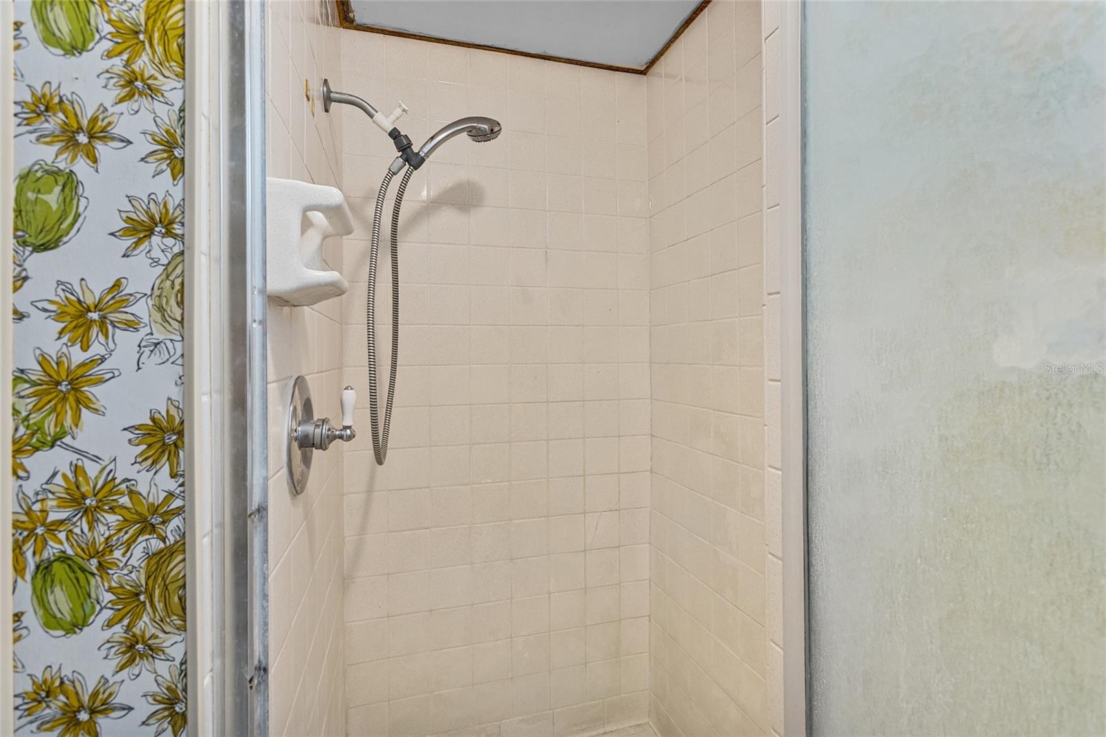 Image 43 of 63 For 1422 8th Avenue
