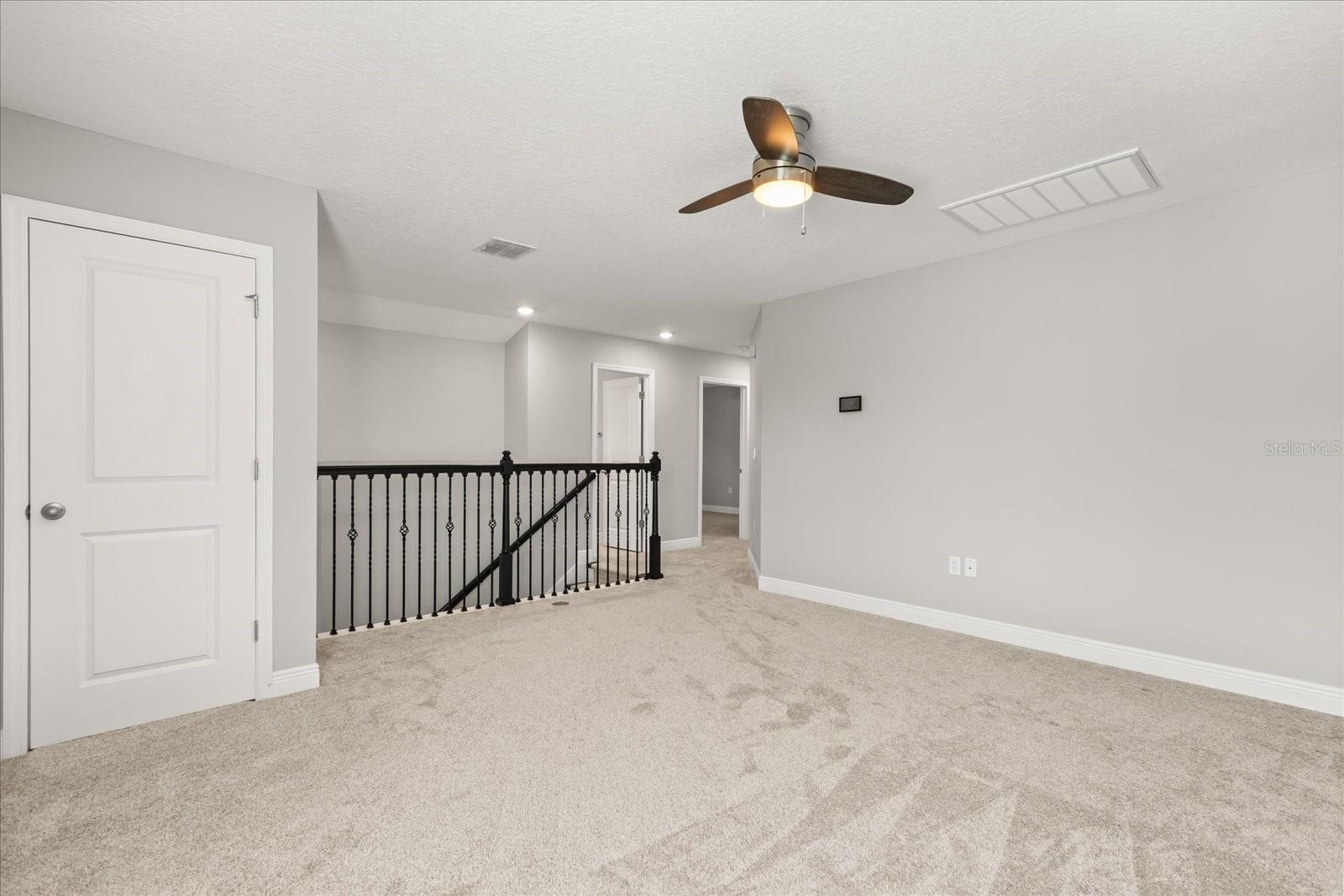Image 22 of 39 For 246 Oakmont Reserve Circle