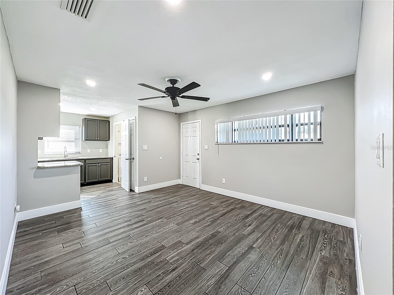 Image 11 of 80 For 1152 Martin L King Drive