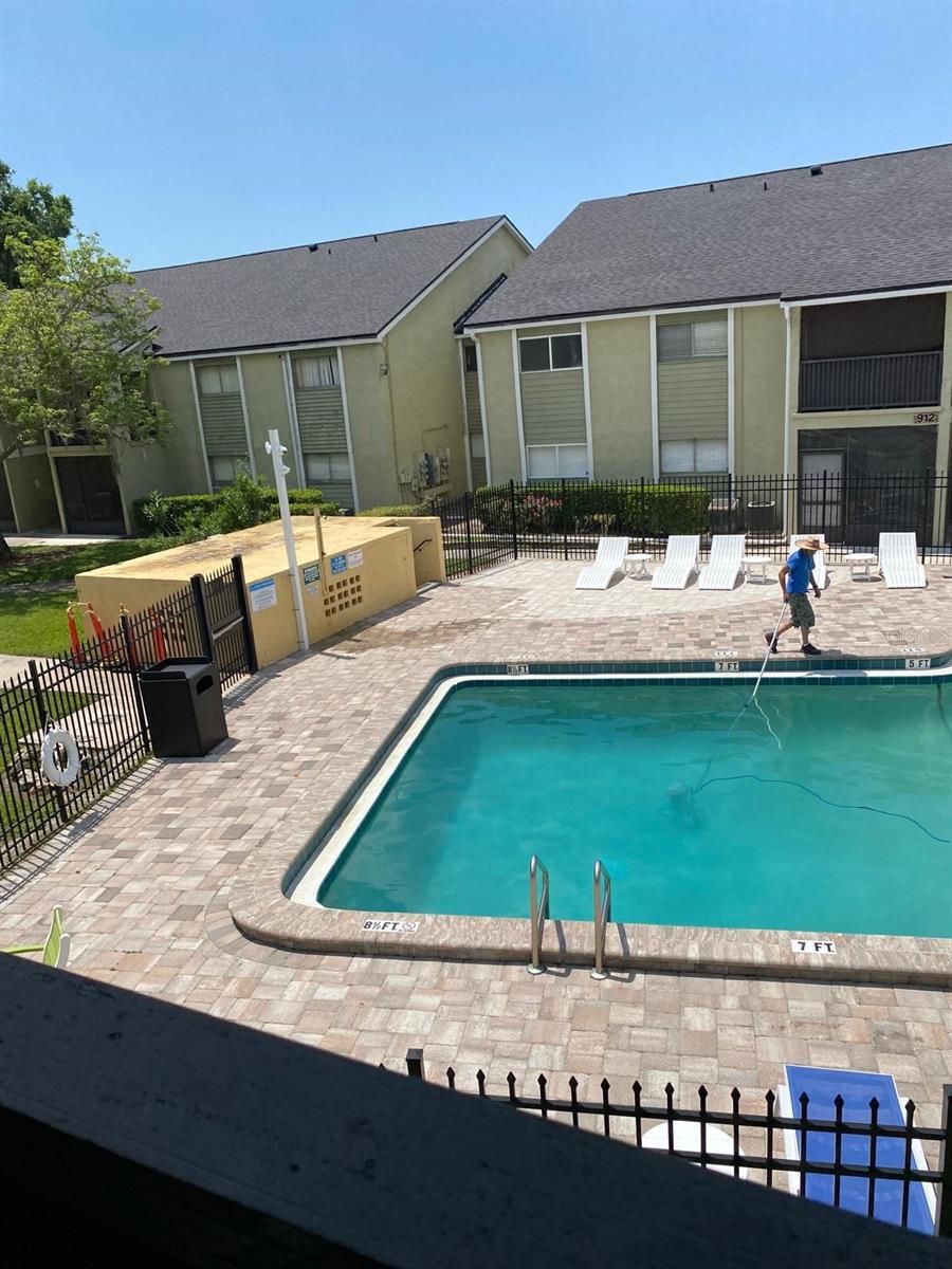 Image 2 of 17 For 906 Lake Destiny Road F