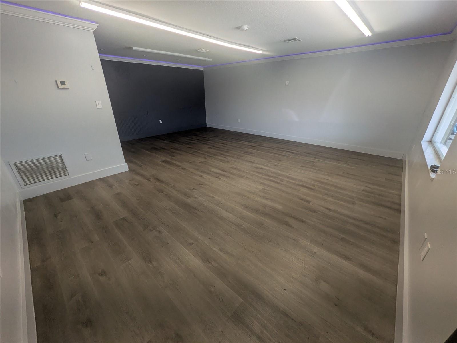 Image 2 of 5 For 233 Main Street