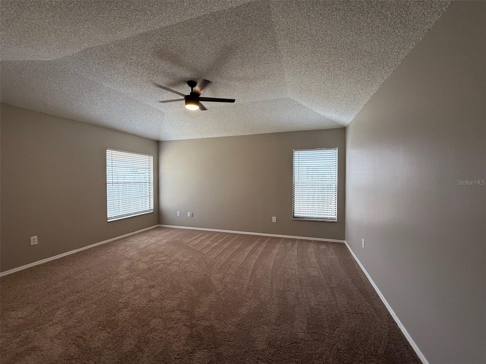 Image 11 of 19 For 432 Sundance Drive