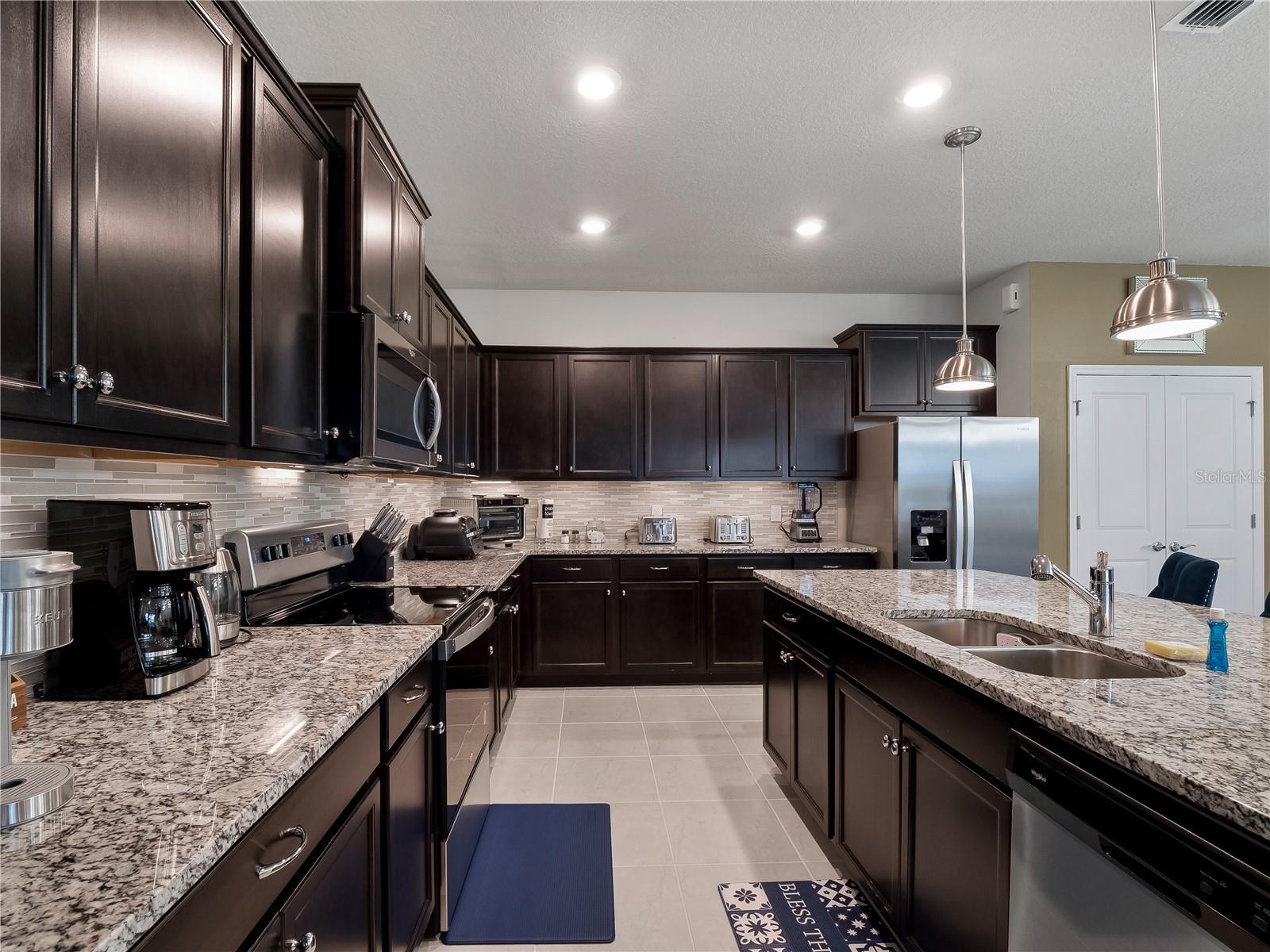Image 14 of 48 For 3225 Lilac Way