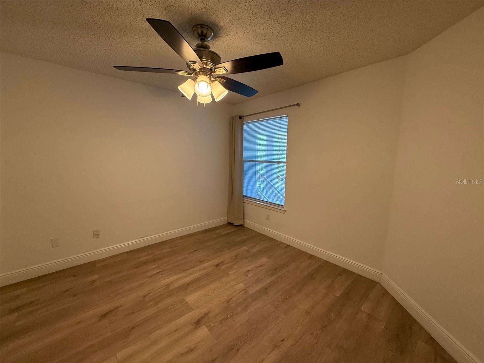 Image 10 of 18 For 718 Sugar Bay Way 206