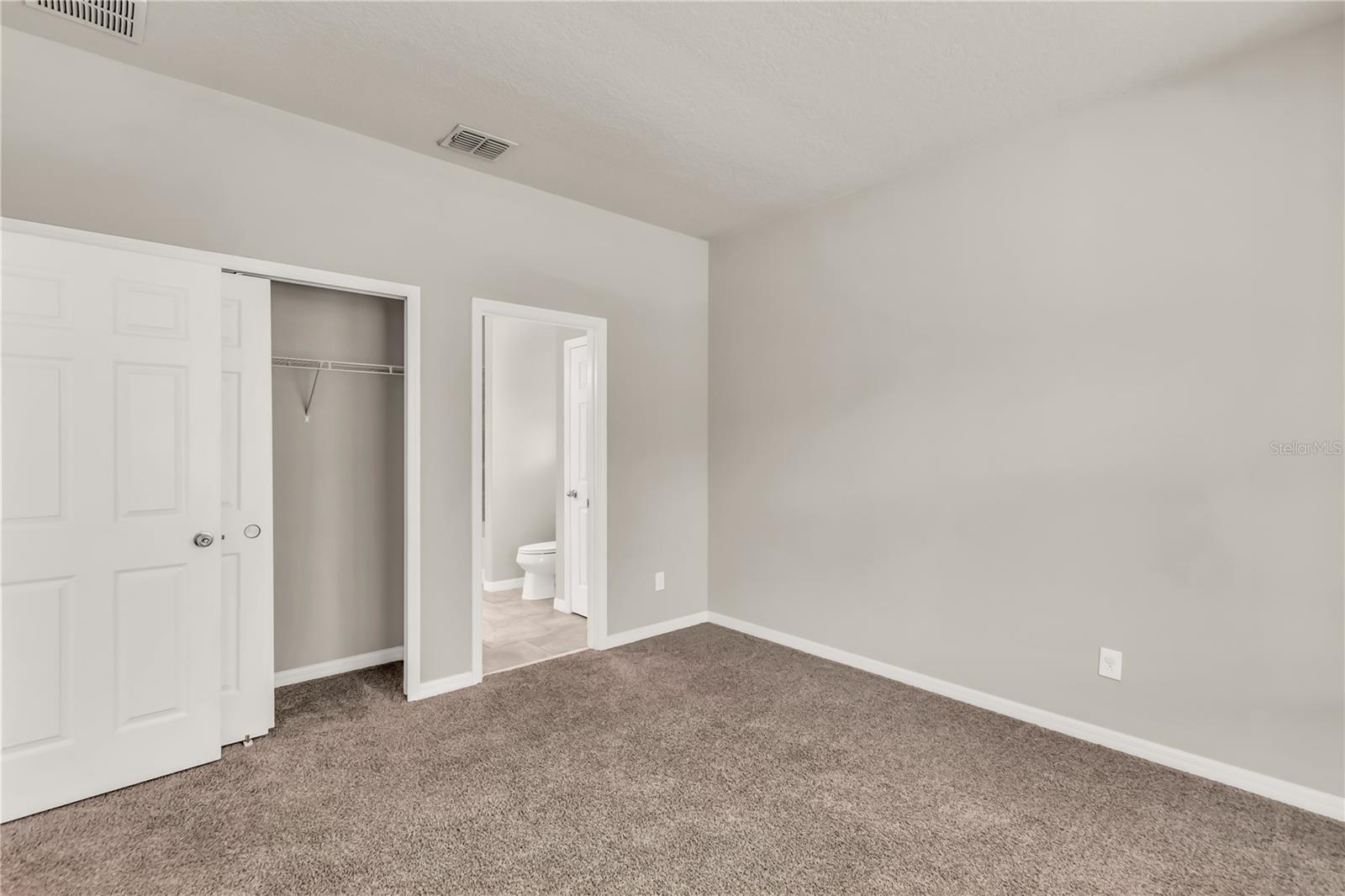 Image 13 of 36 For 8625 Dufferin Lane