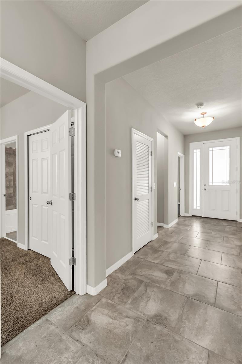 Image 17 of 36 For 8625 Dufferin Lane