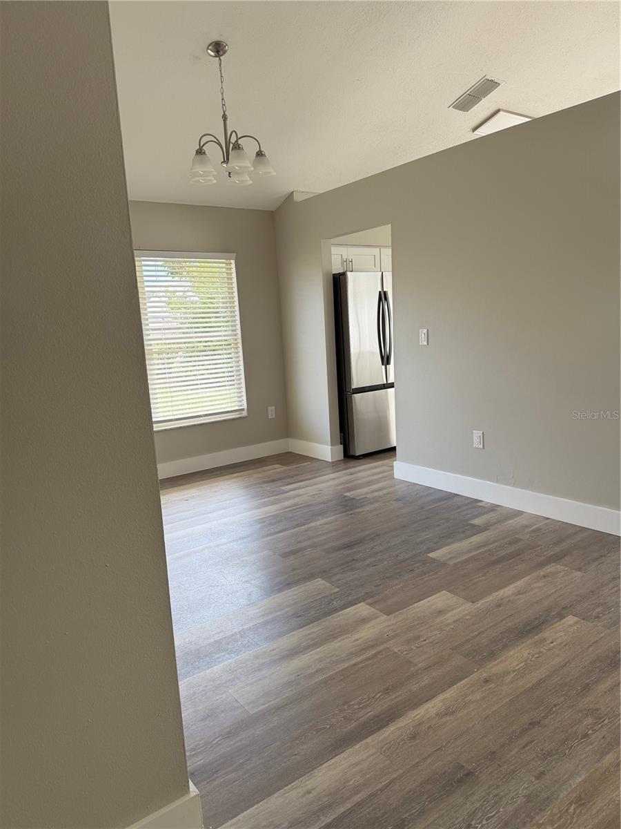 Image 13 of 16 For 115 Oxford Road