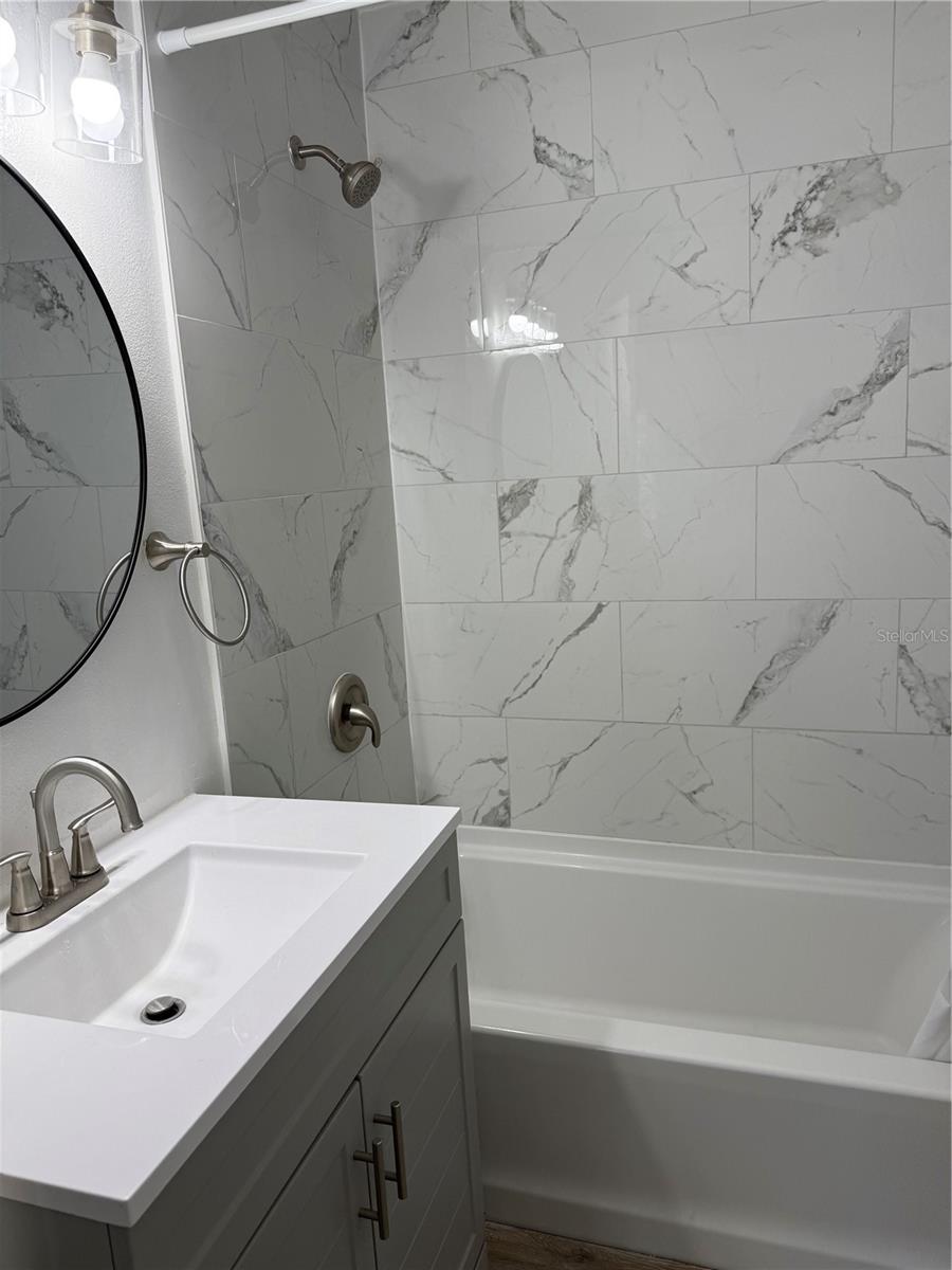 Image 15 of 16 For 115 Oxford Road