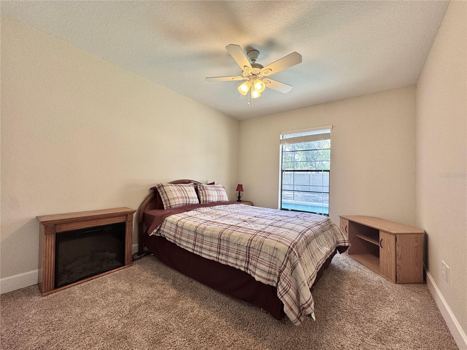 Image 24 of 53 For 2507 Creekview Circle