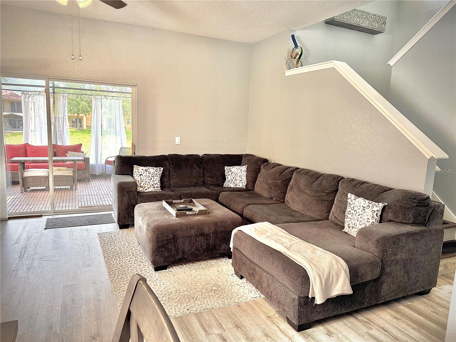 Image 3 of 62 For 4103 Calabria Avenue