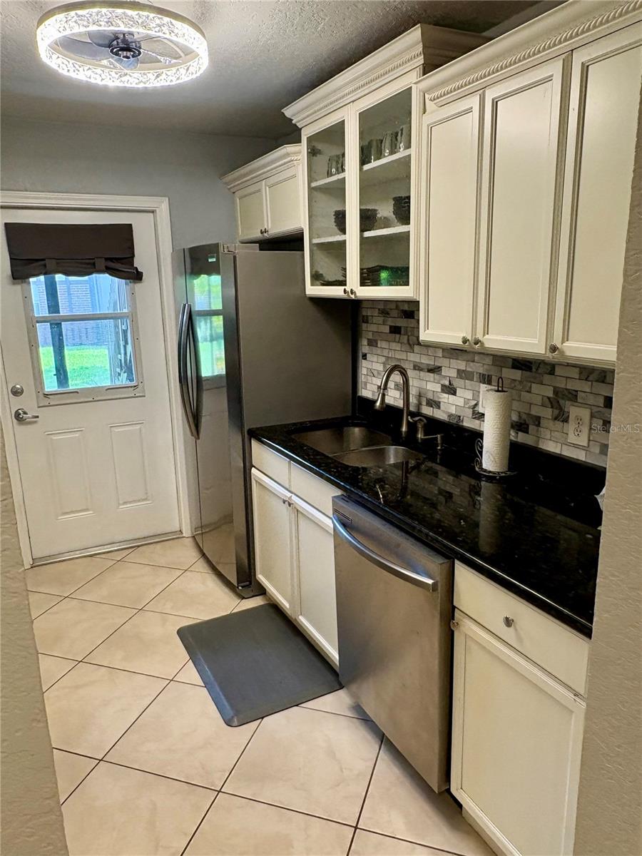 Image 3 of 22 For 5339 Hansel Avenue 1