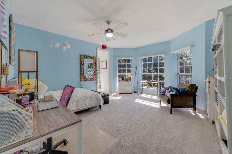 Image 19 of 35 For 9102 Southern Breeze Drive