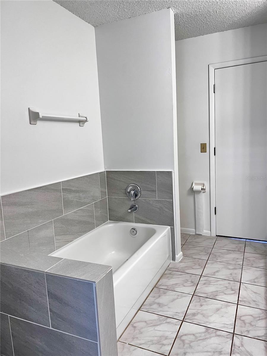 Image 11 of 15 For 12682 Newfield Drive