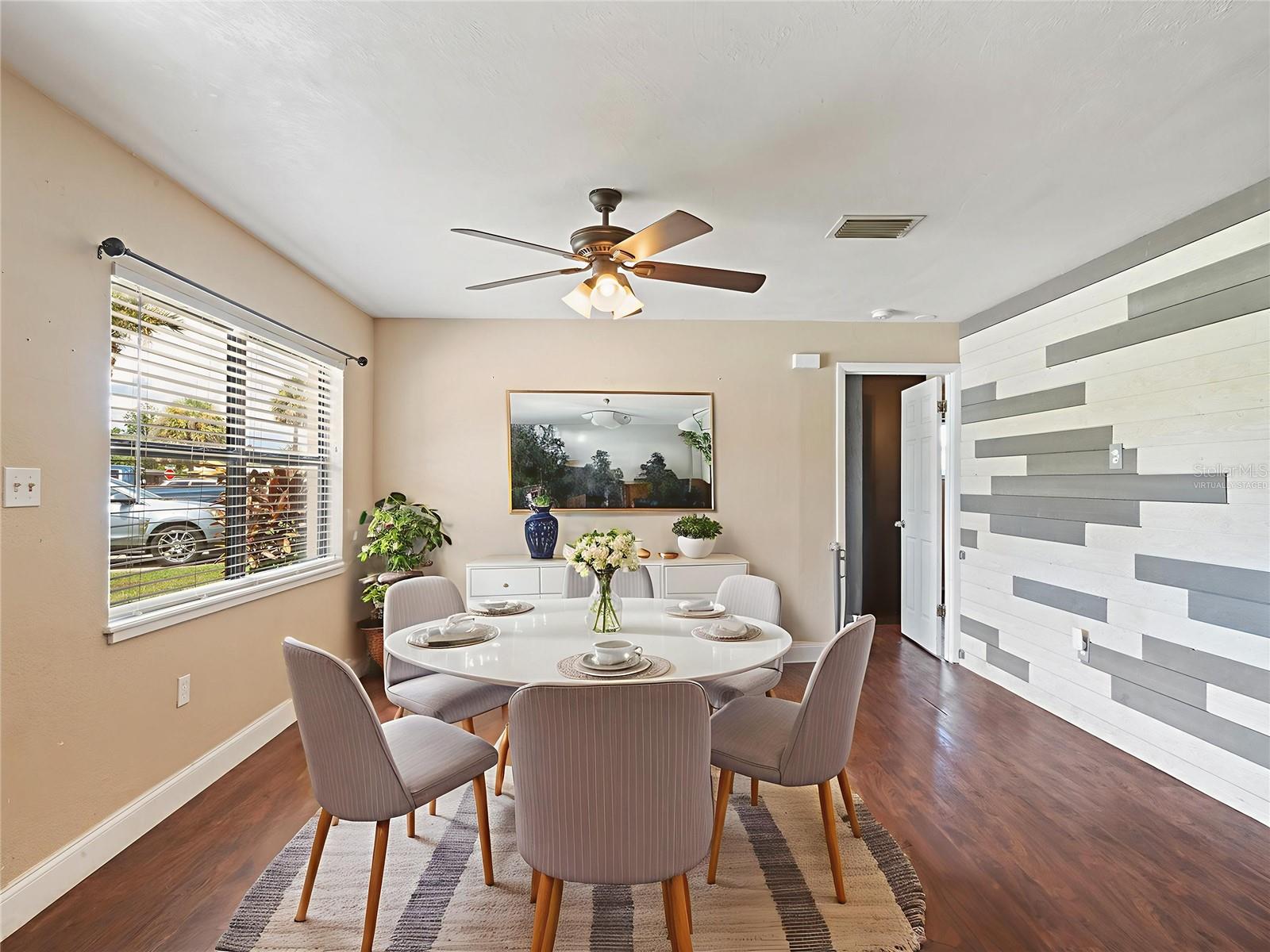 Image 10 of 47 For 6239 Orion Court