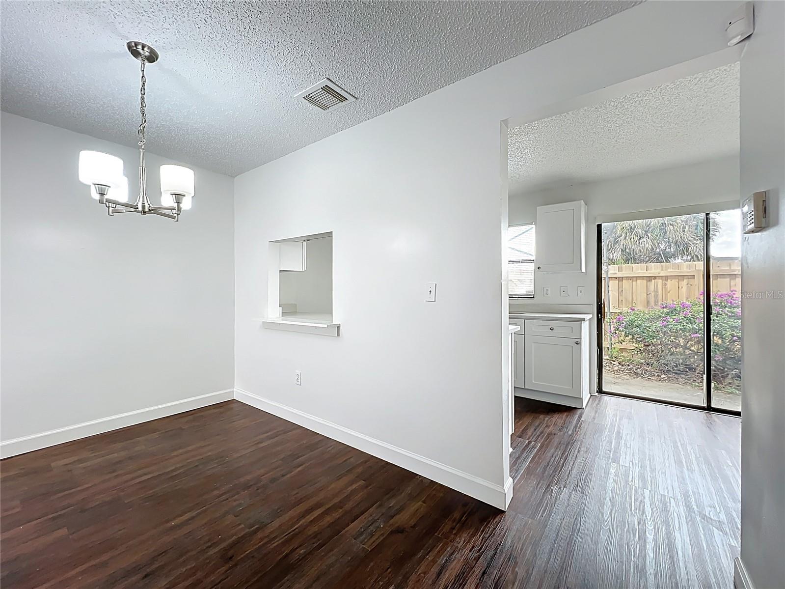 Image 14 of 64 For 1732 Hidden Creek Boulevard 108