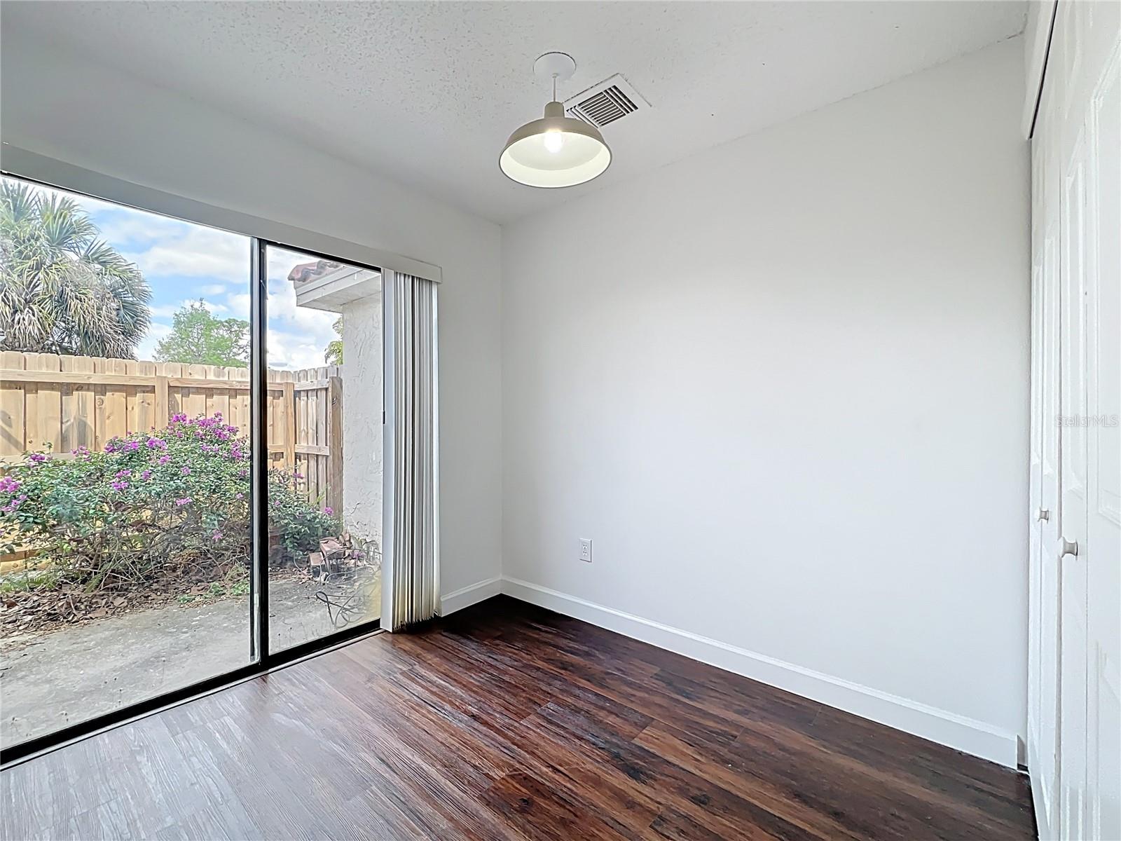 Image 17 of 64 For 1732 Hidden Creek Boulevard 108