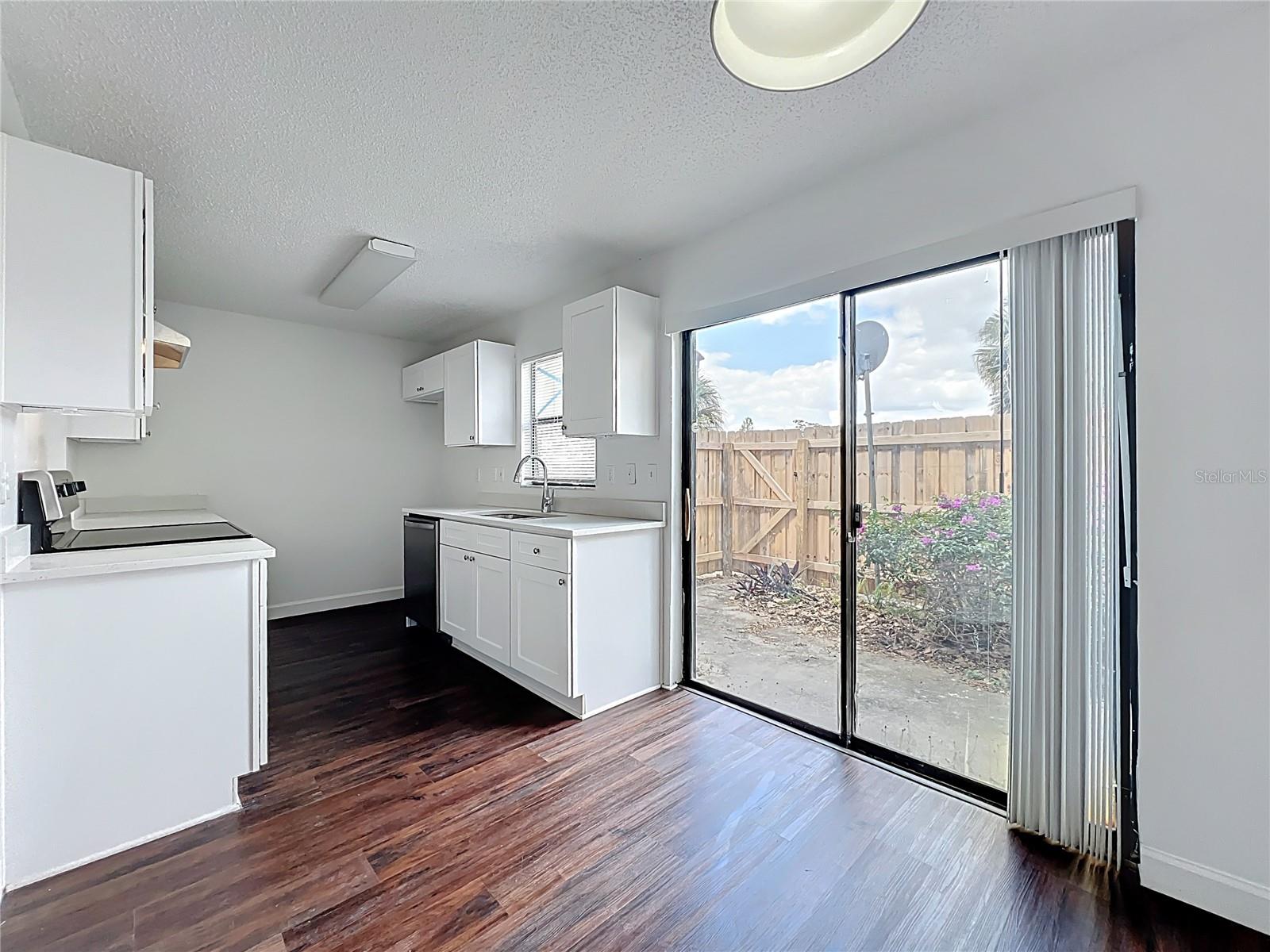 Image 18 of 64 For 1732 Hidden Creek Boulevard 108