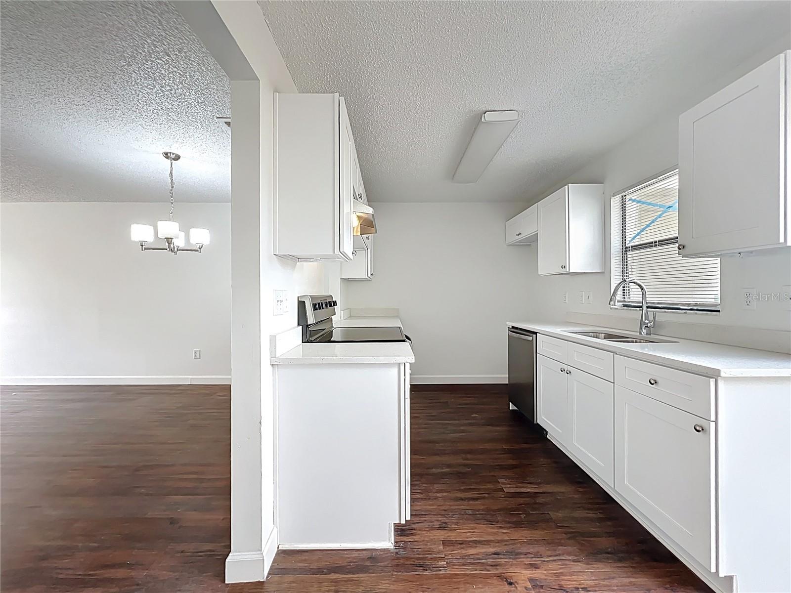 Image 21 of 64 For 1732 Hidden Creek Boulevard 108