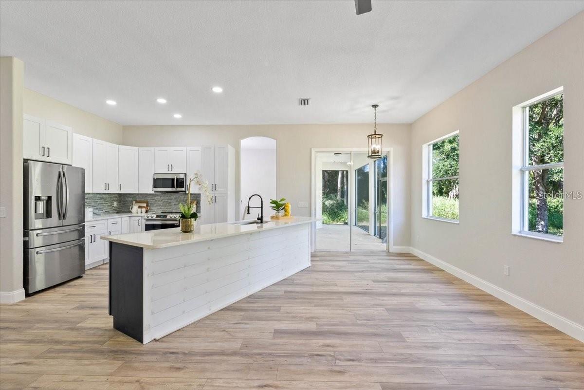 Image 16 of 20 For 3470 Elias Circle
