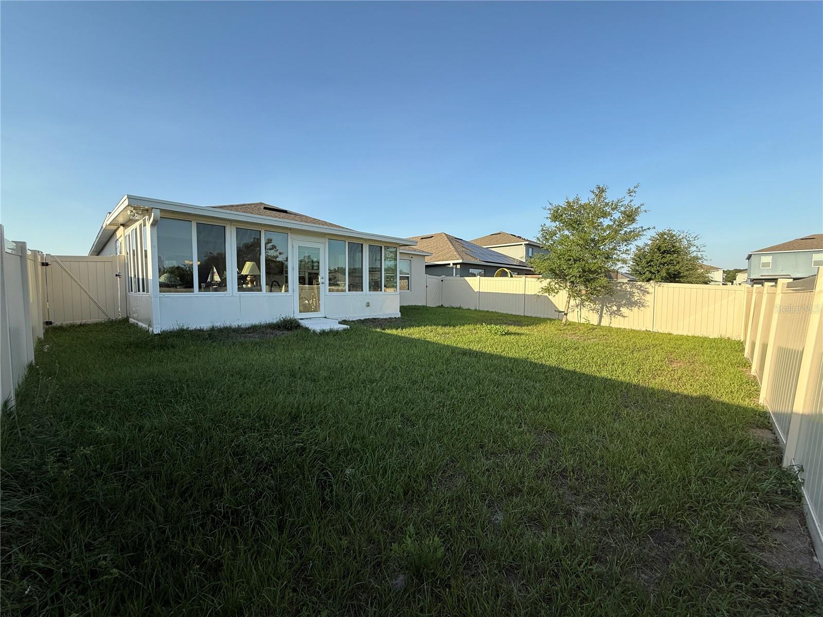 Image 2 of 6 For 6664 Coral Berry Drive
