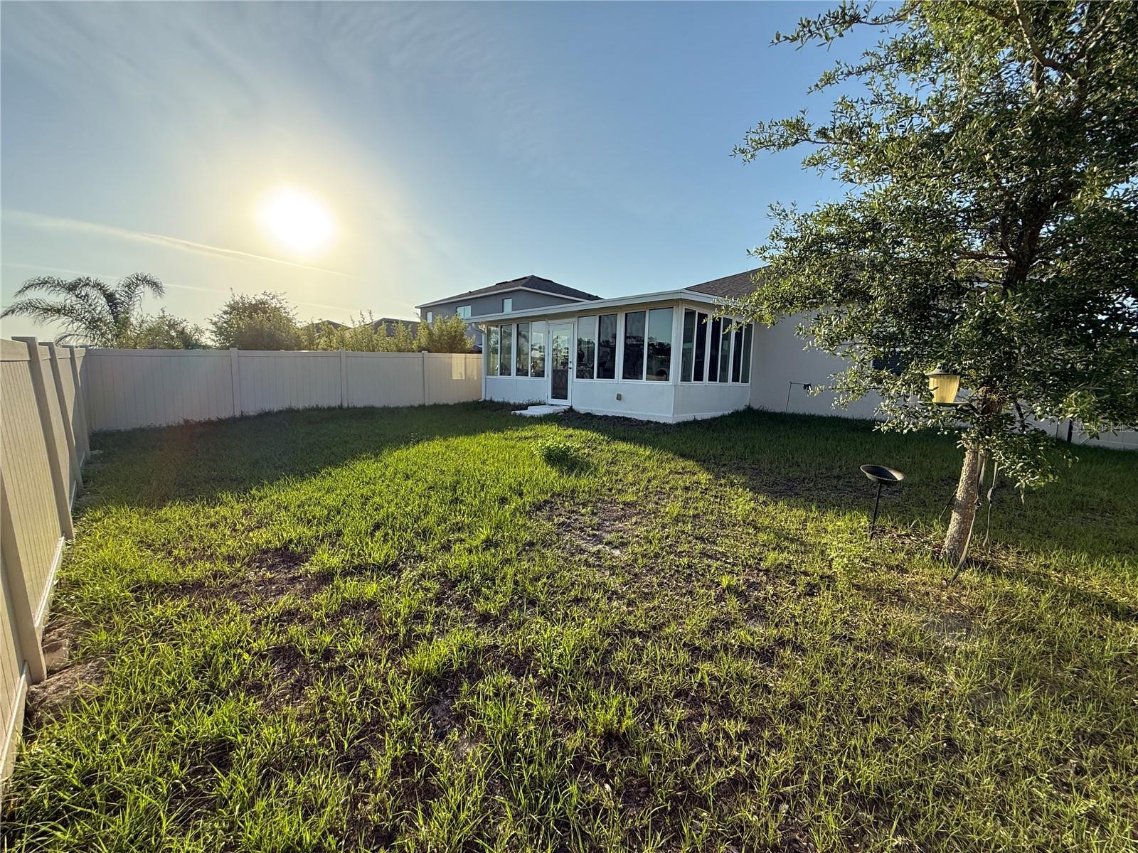 Image 5 of 6 For 6664 Coral Berry Drive