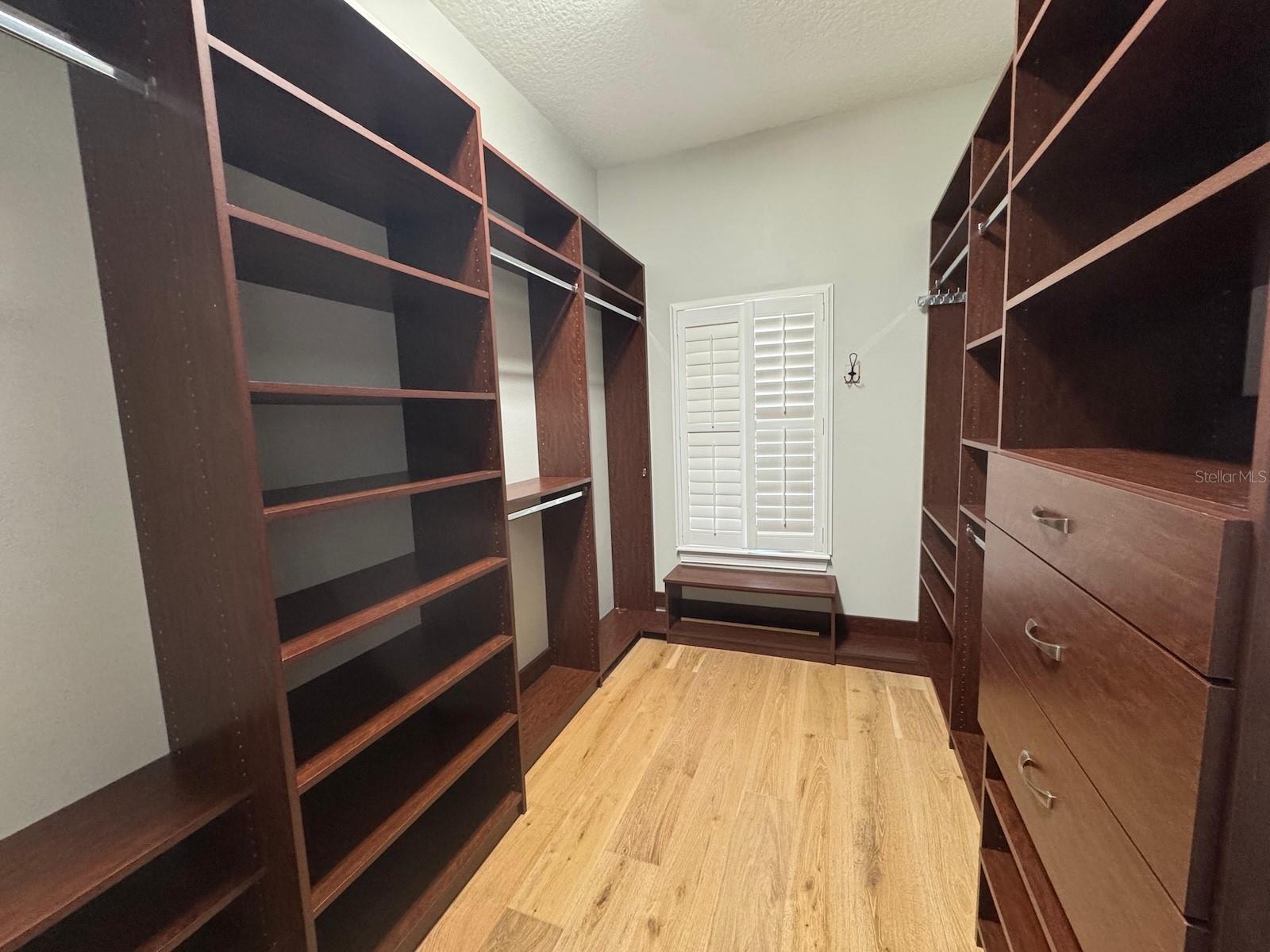 Image 15 of 39 For 11213 Camden Park Drive