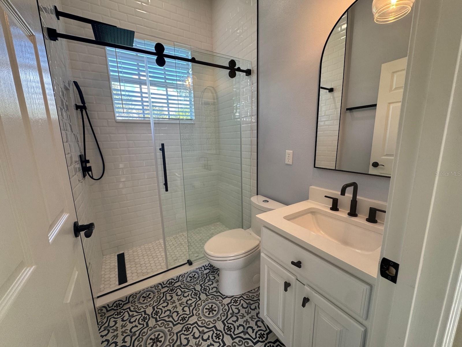 Image 21 of 39 For 11213 Camden Park Drive