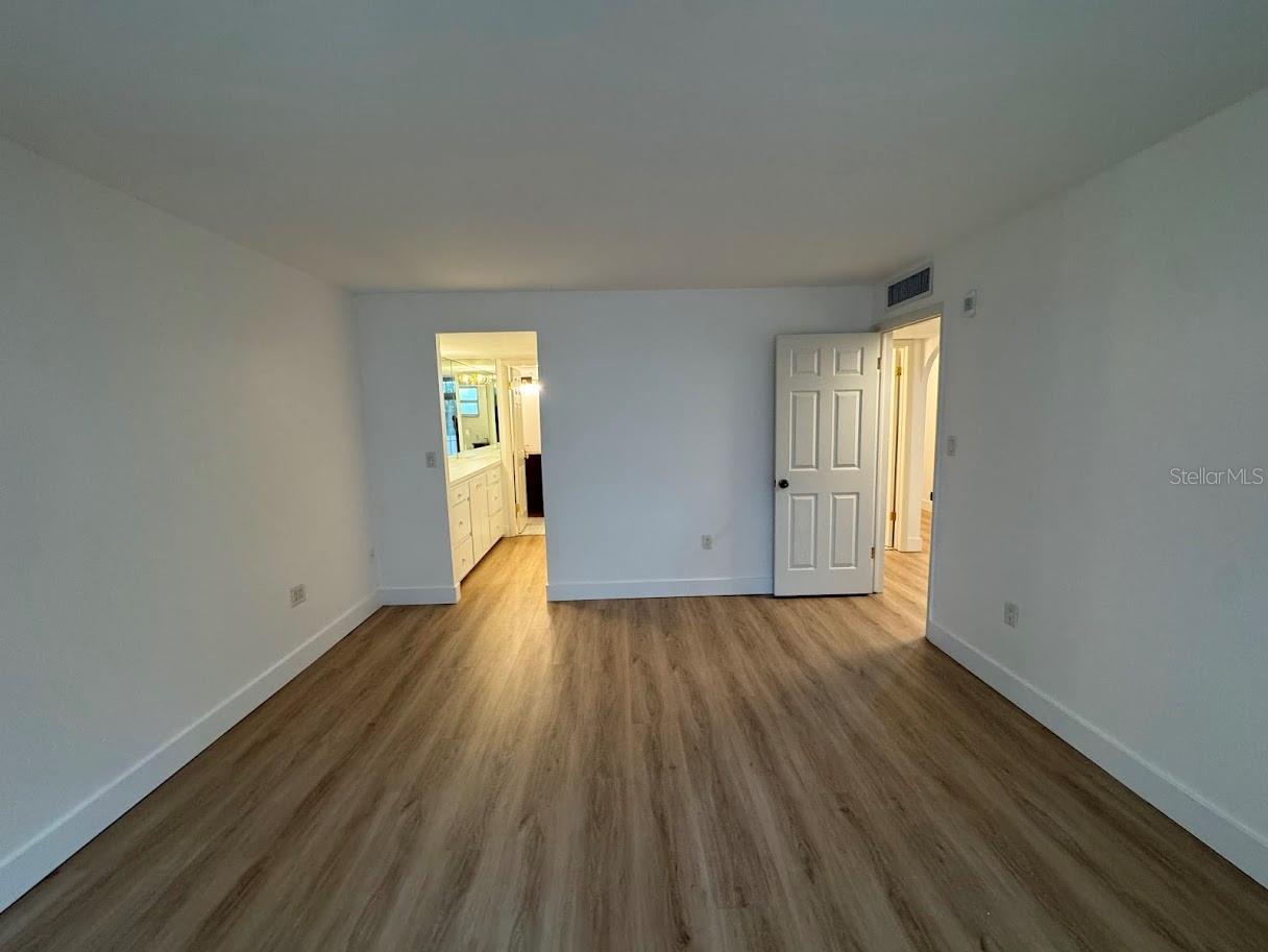 Image 12 of 24 For 690 Osceola Avenue 209
