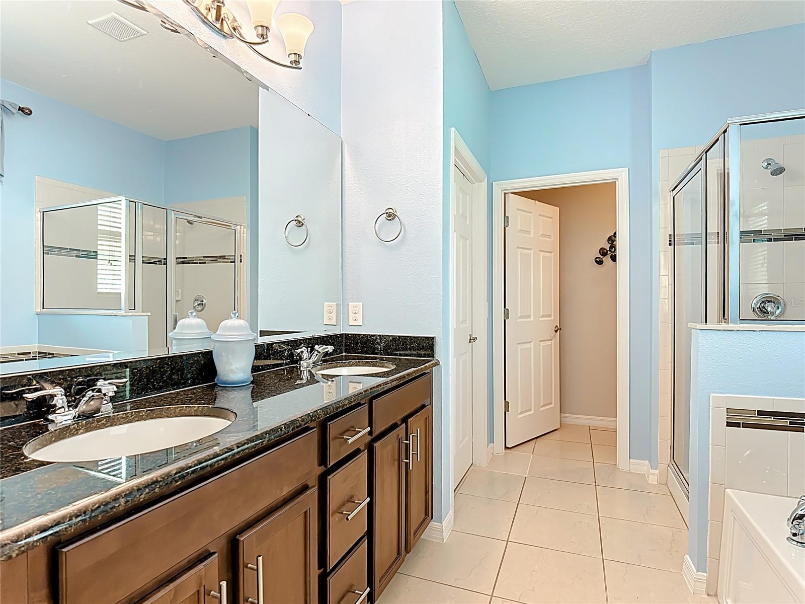 Image 36 of 72 For 3508 Saxony Lane