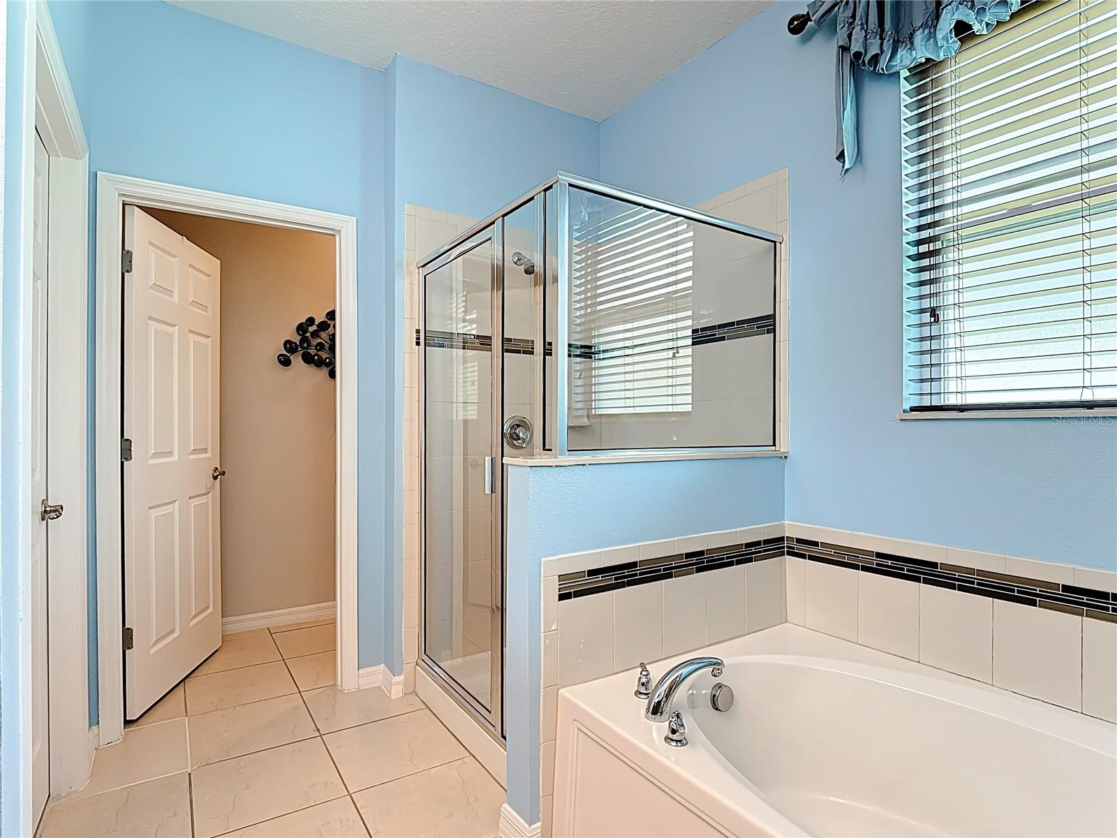 Image 37 of 72 For 3508 Saxony Lane