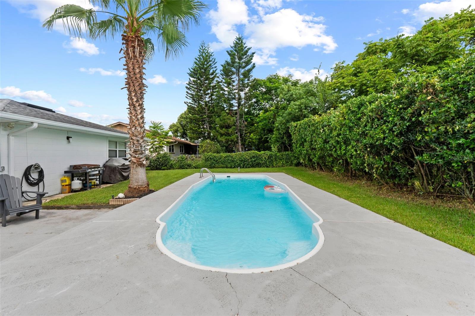Listing photo id 55 for 605 Spring Oaks Boulevard
