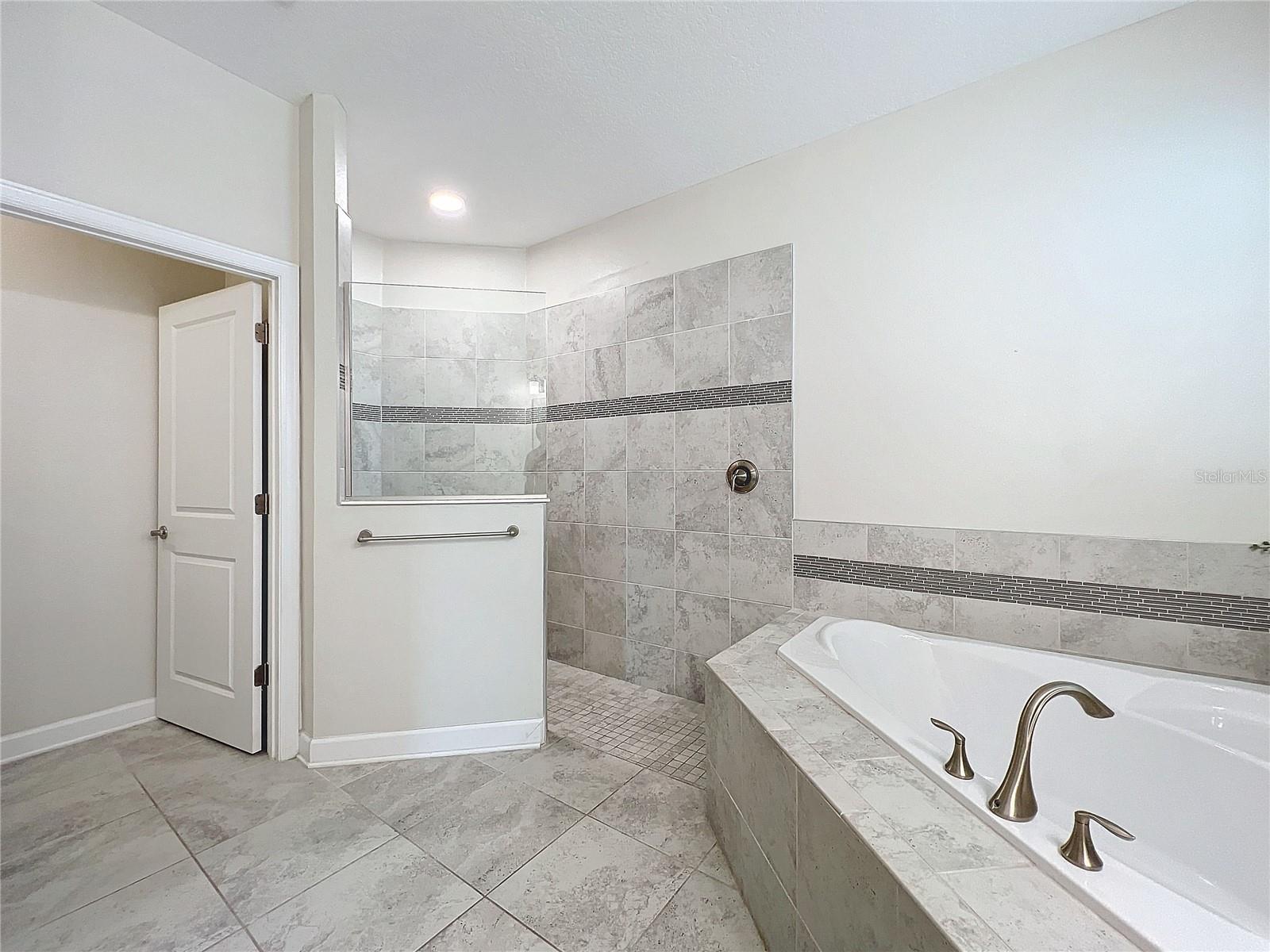 Image 30 of 52 For 1065 Blackwolf Run Rd
