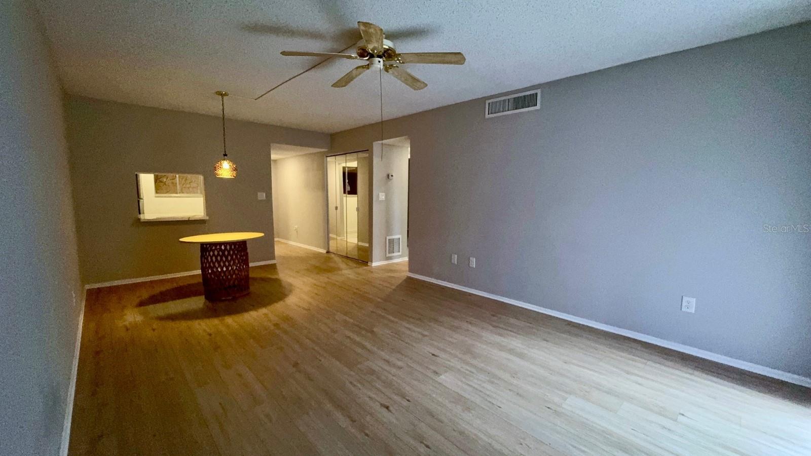 Image 6 of 17 For 2850 Powers Drive 74