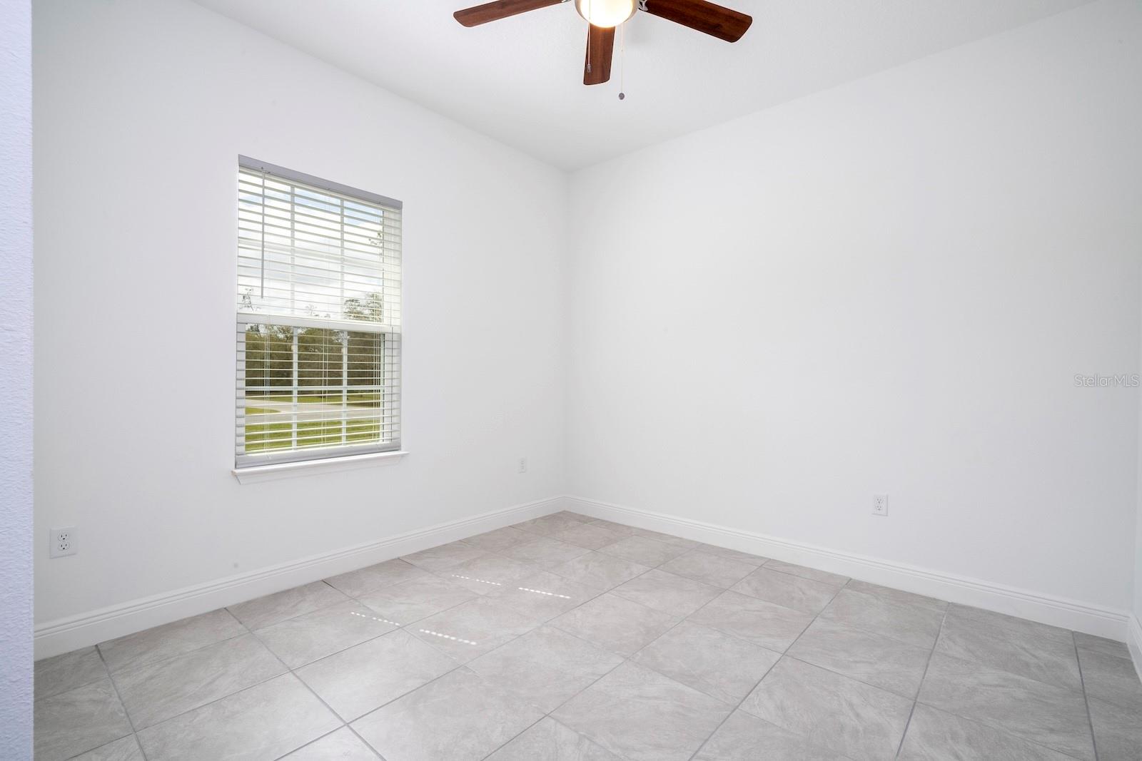 Image 42 of 66 For 1533 Diamond Drive