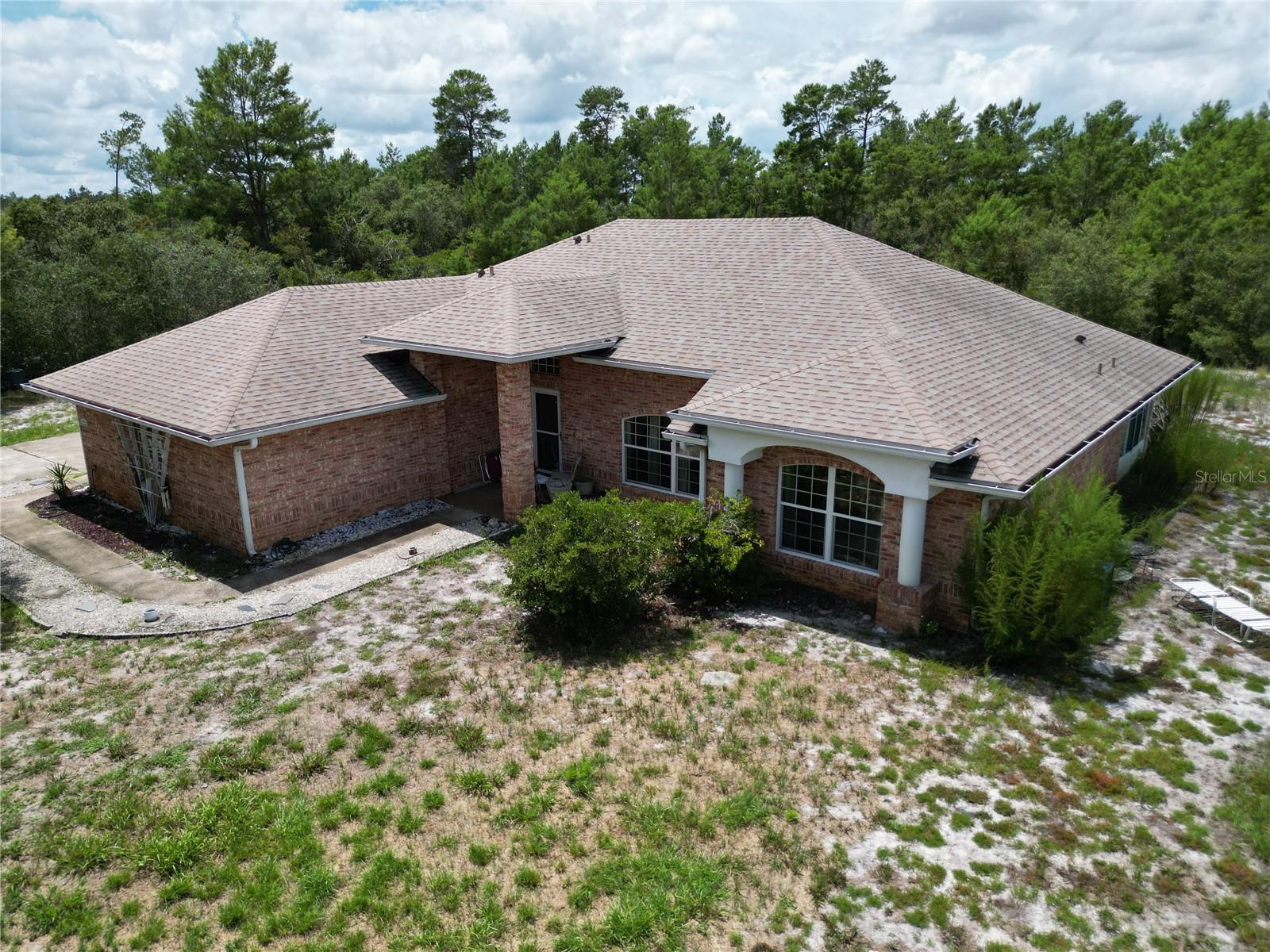 Image 3 of 23 For 2056 Courtland Boulevard