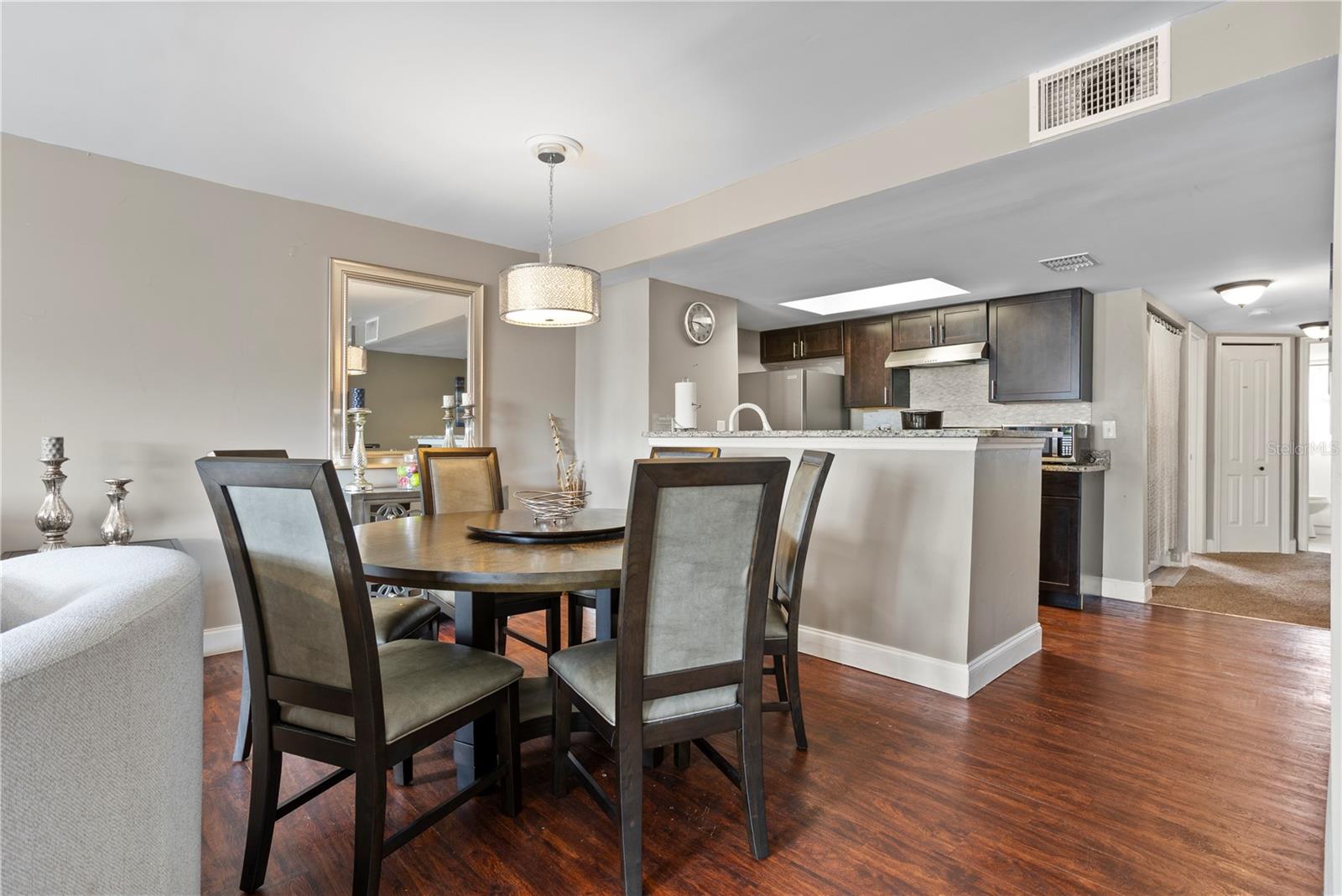 Image 10 of 39 For 2749 Poinciana Boulevard 15