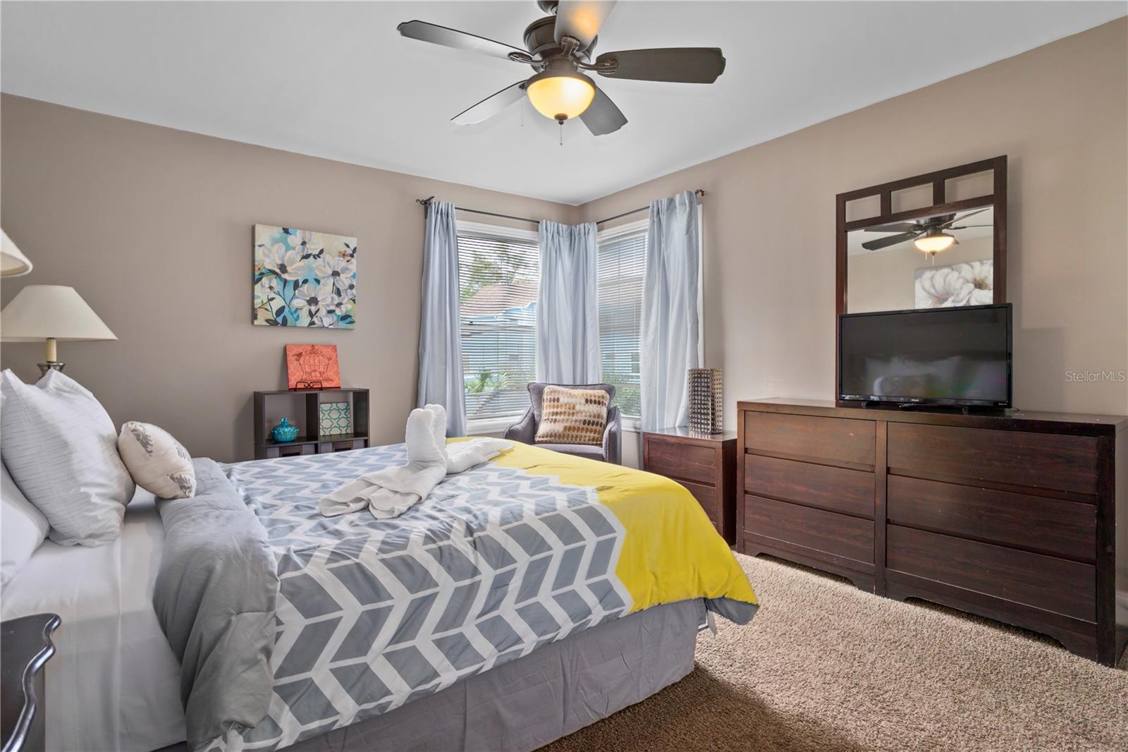 Image 21 of 39 For 2749 Poinciana Boulevard 15