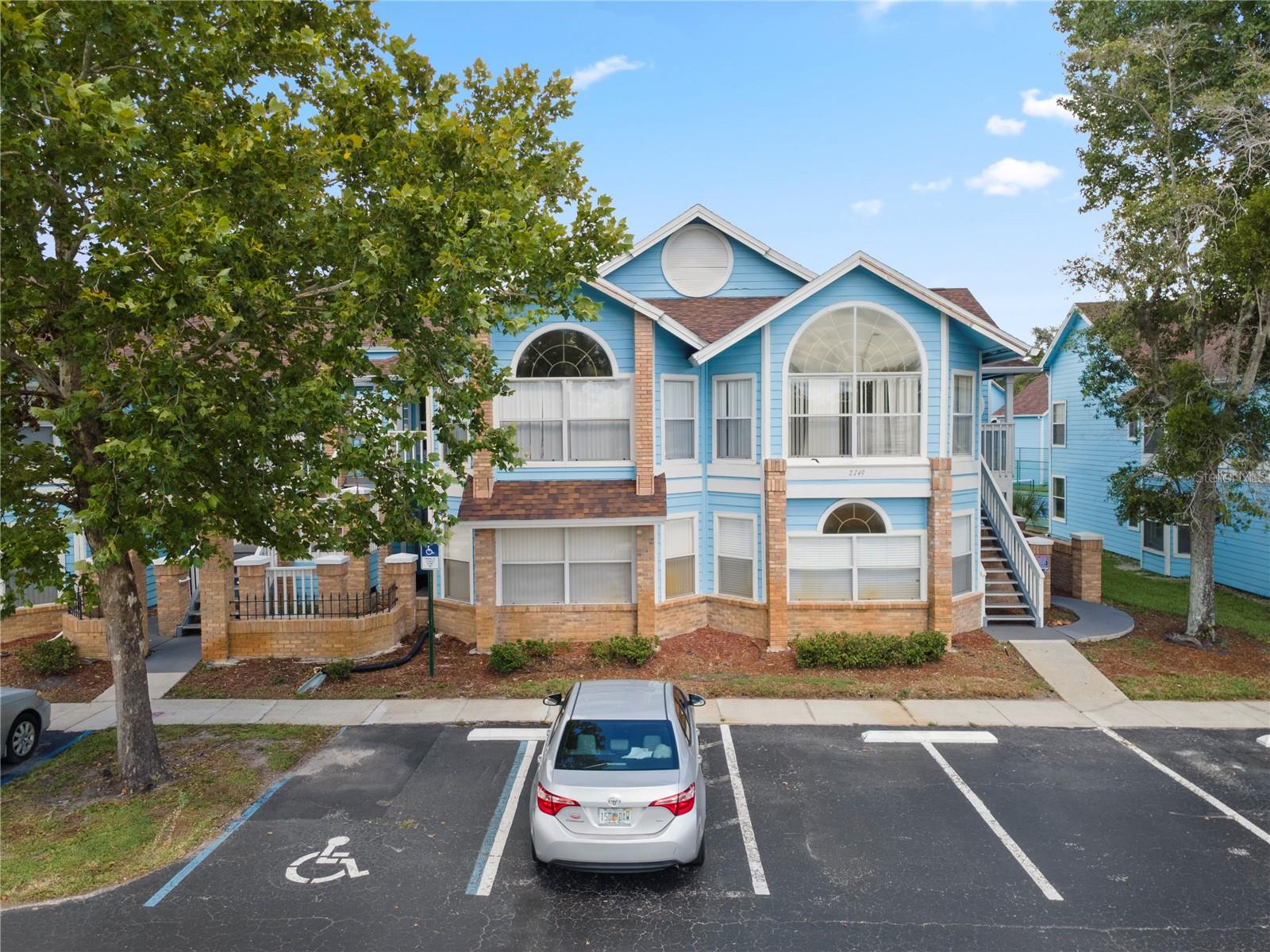 Image 3 of 39 For 2749 Poinciana Boulevard 15