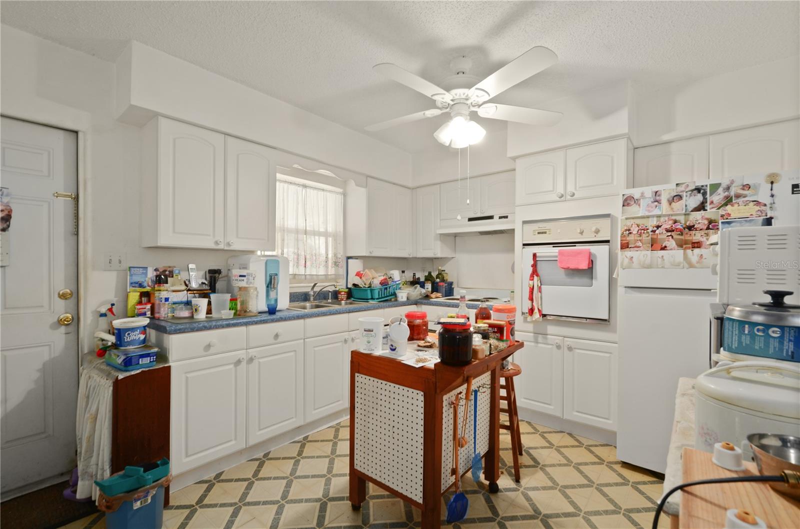 Image 6 of 24 For 1865 4th Street Se