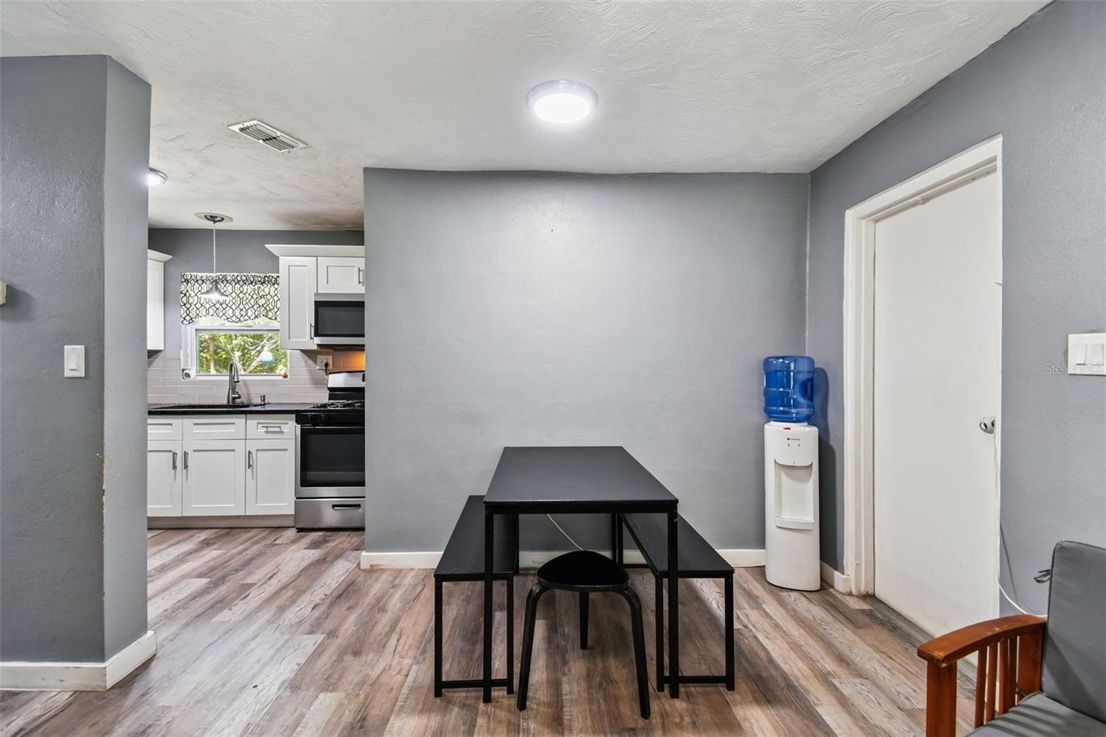 Image 7 of 33 For 1615 Jefferson Drive
